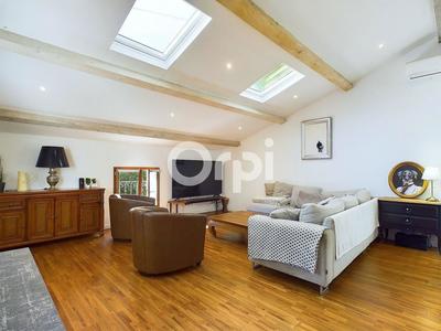 Maison - 95 m² - 3 pièces