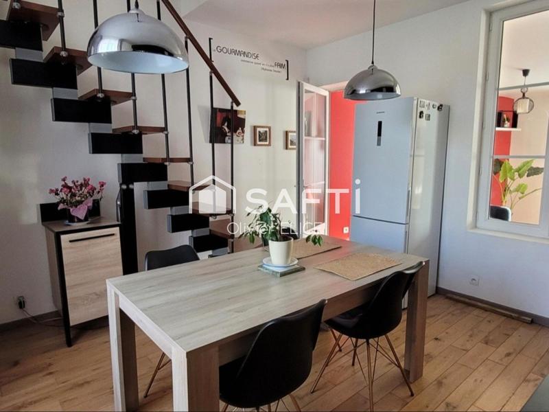 Maison - 121 m² - 4 pièces