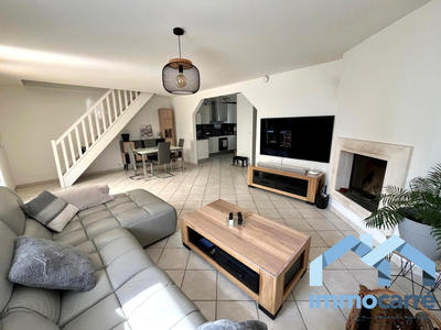 Maison - 85 m² - 4 pièces