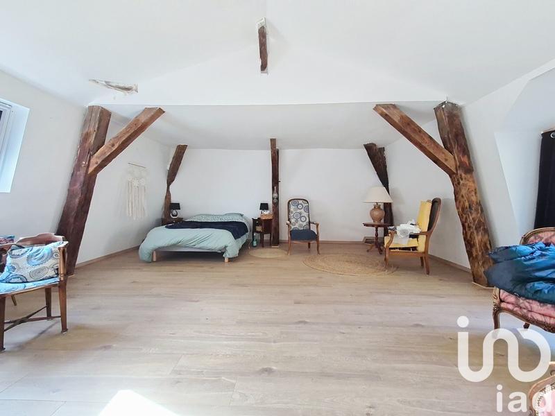 Maison - 340 m² - 11 pièces