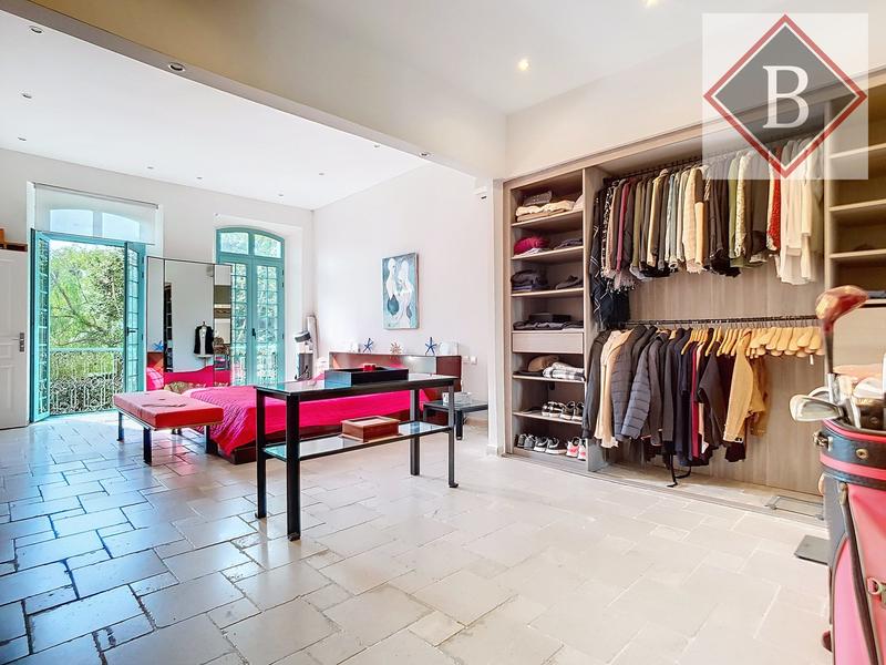 Appartement - 137 m² - 3 pièces