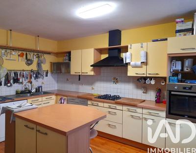 Maison de ville - 146 m² - 6 pièces