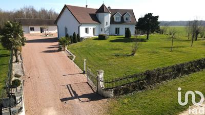 Maison - 160 m² - 7 pièces