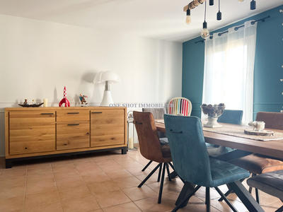 Maison contemporaine - 178 m² - 6 pièces