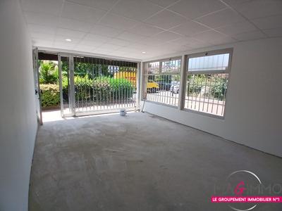 Local d'activités - 82 m² - 1 pièce