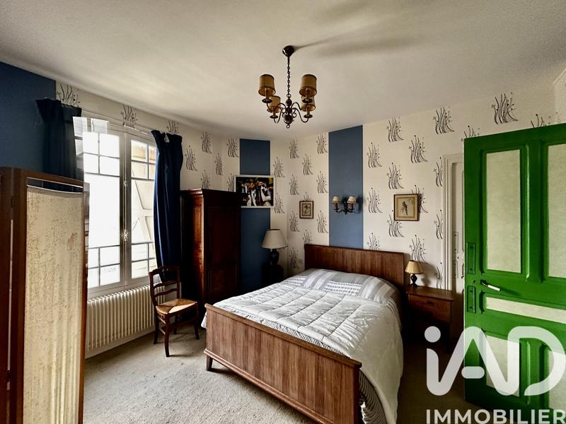 Maison - 158 m² - 8 pièces