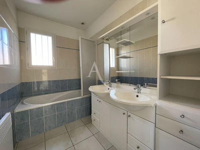 Maison - 76 m² - 4 pièces