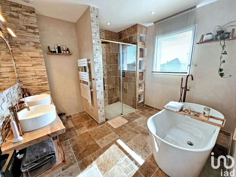 Maison - 119 m² - 4 pièces