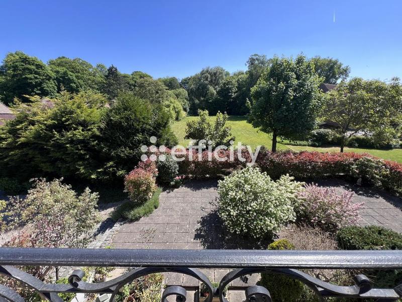 Appartement - 130 m² - 6 pièces