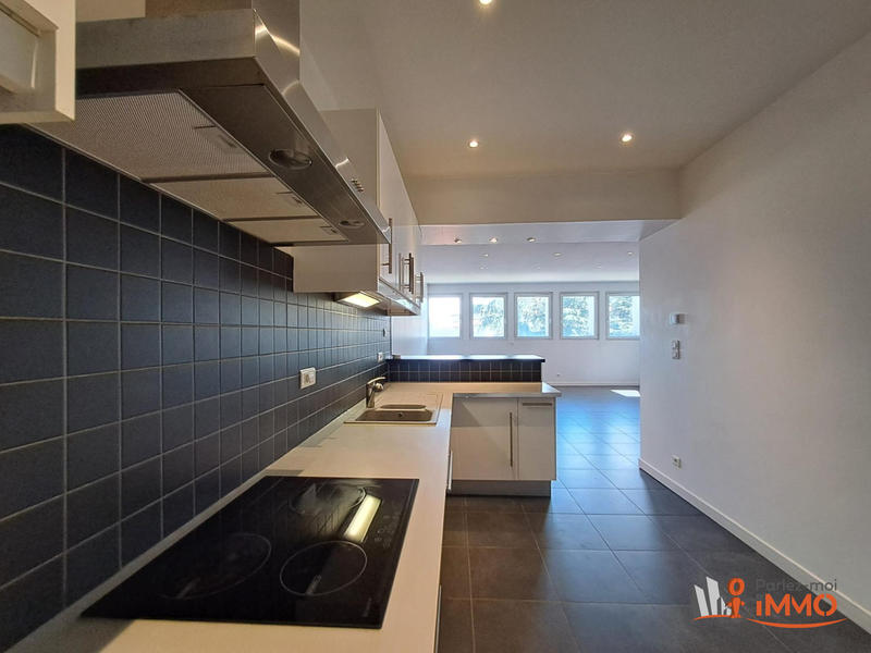 Appartement - 94 m² - 3 pièces