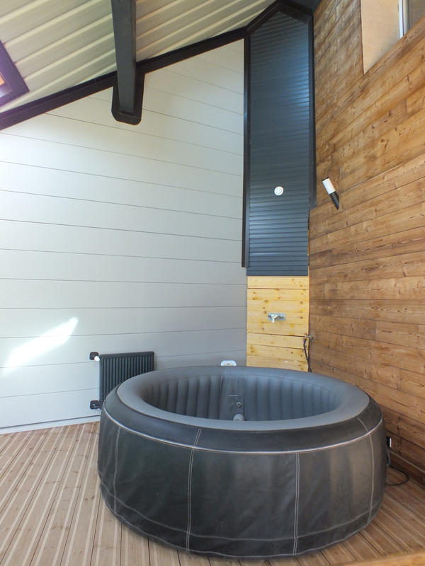 Maison en pierre - 310 m² - 8 pièces