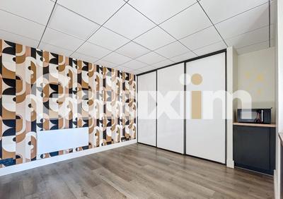 Bureau - 25 m² - 1 pièce