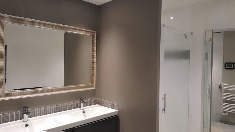 Appartement - 90 m² - 3 pièces