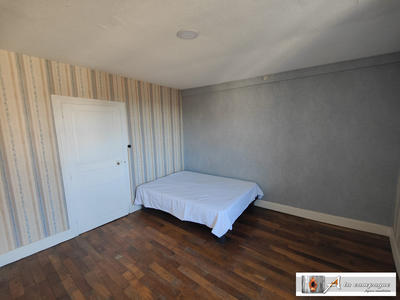 Maison ancienne - 76 m² - 4 pièces