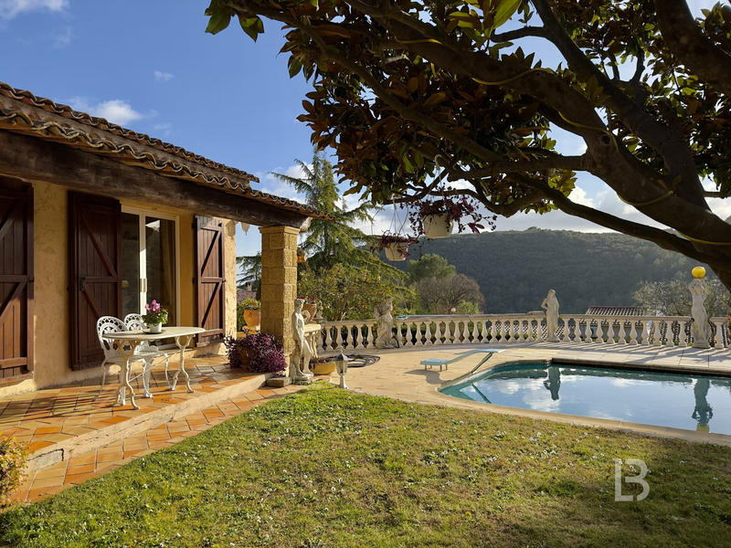 Maison - 135 m² - 4 pièces