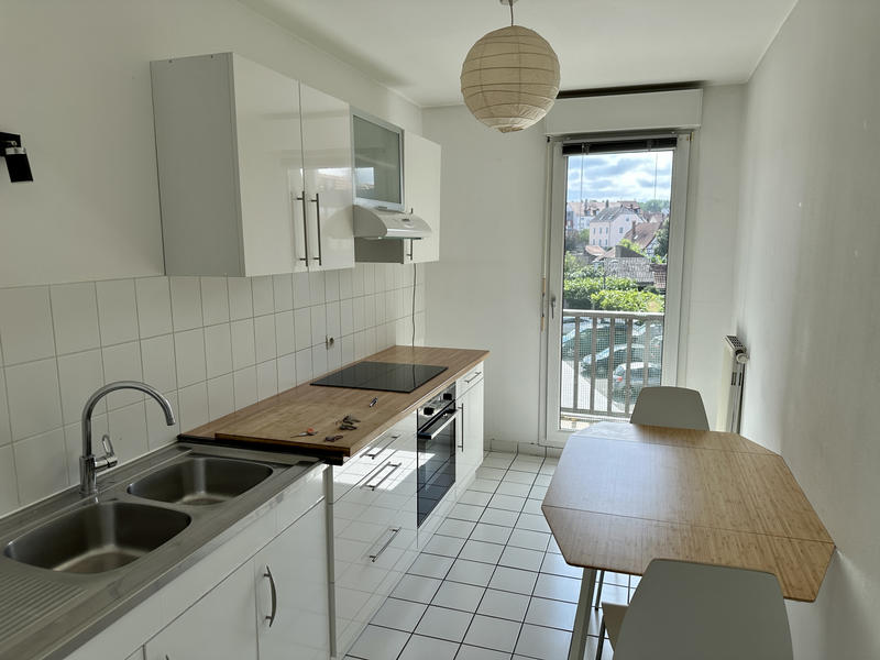 Appartement - 65 m² - 3 pièces