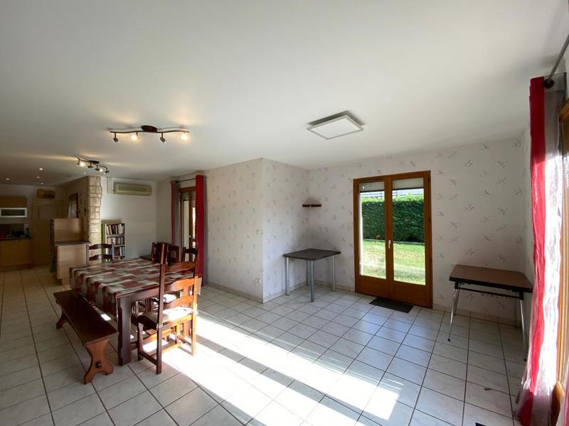 Maison - 93 m² - 4 pièces