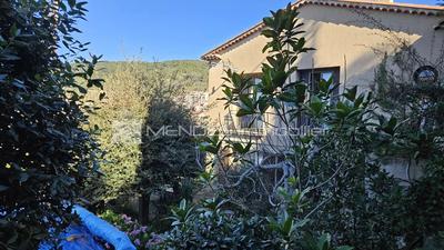 Villa - 147 m² - 4 pièces