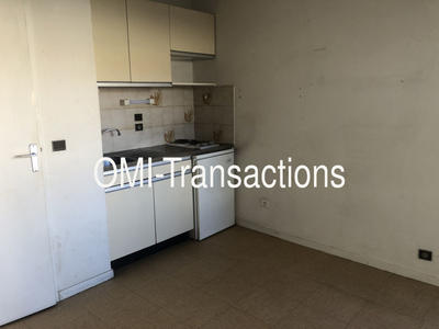 Studio - 28 m² - 1 pièce