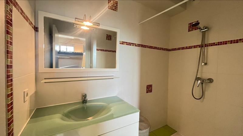 Maison contemporaine - 116 m² - 6 pièces