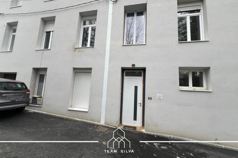 Studio - 14 m² - 1 pièce