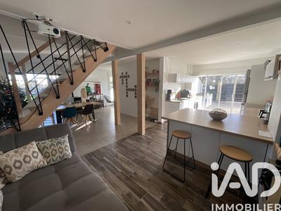 Maison - 123 m² - 5 pièces