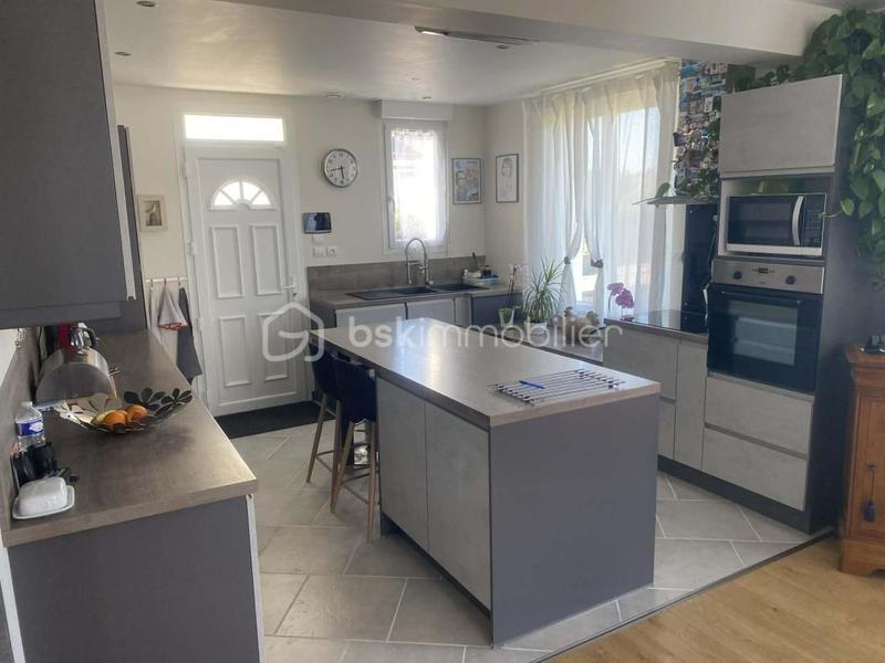 Maison de ville - 145 m² - 5 pièces