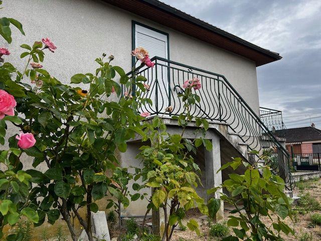 Pavillon - 80 m² - 4 pièces