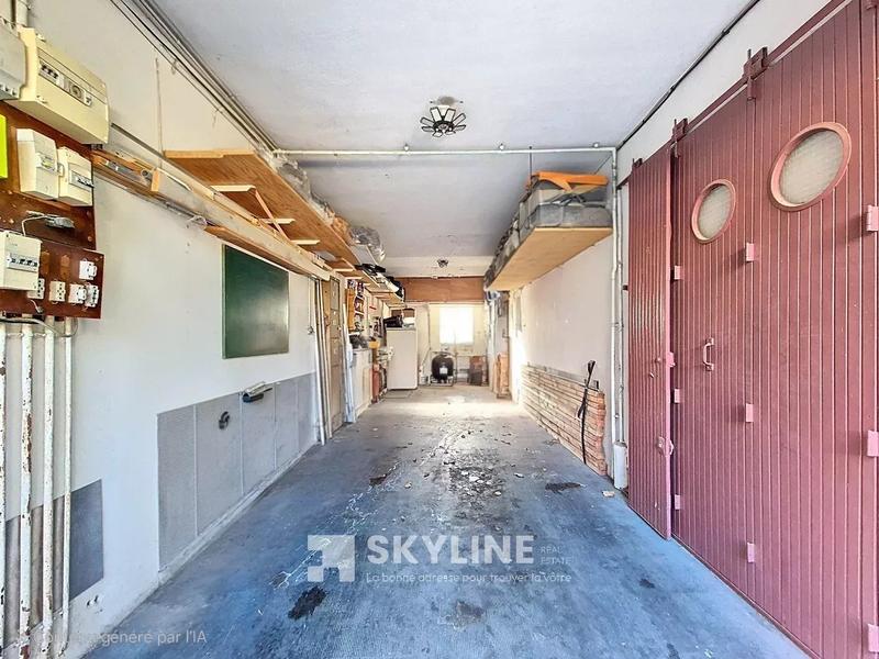 Maison - 223 m² - 6 pièces