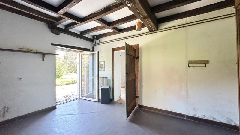 Maison - 377 m² - 12 pièces