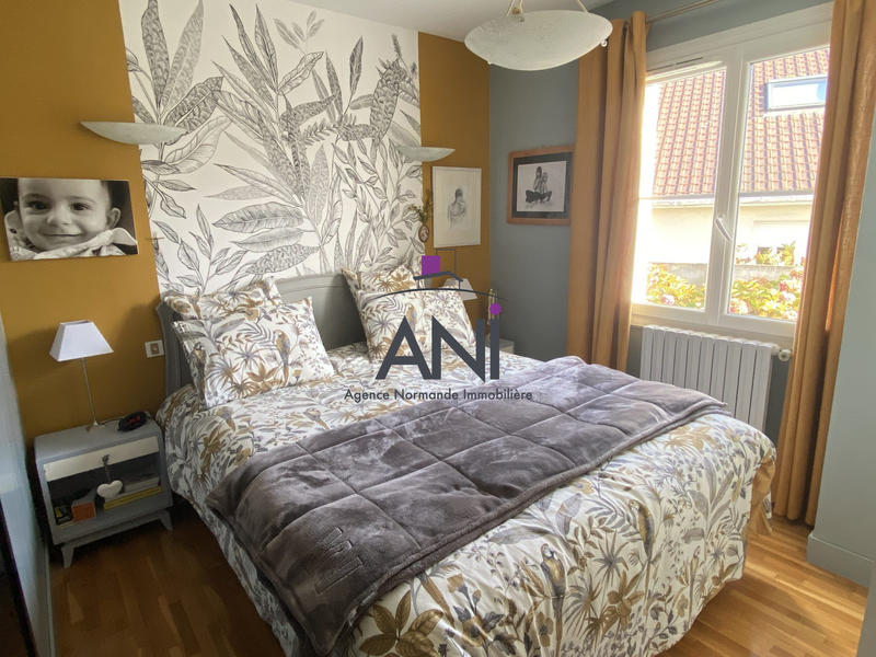 Maison - 178 m² - 7 pièces