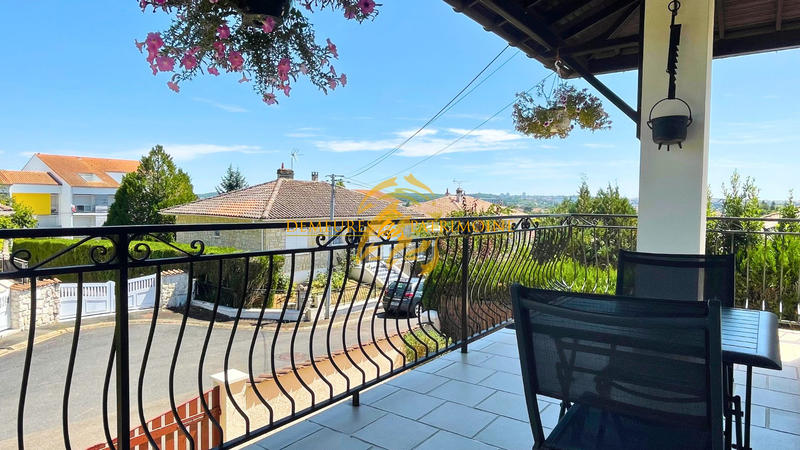 Maison - 105 m² - 4 pièces