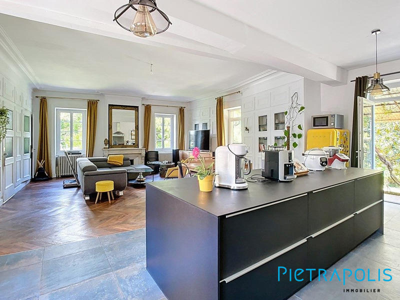 Maison ancienne - 167 m² - 6 pièces