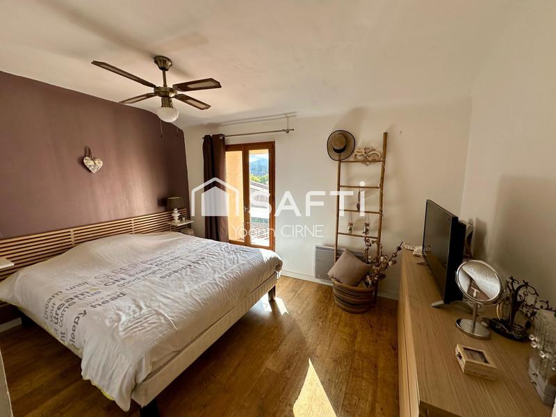 Maison - 80 m² - 4 pièces