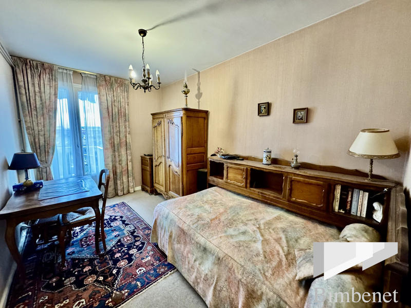 Appartement - 108 m² - 5 pièces