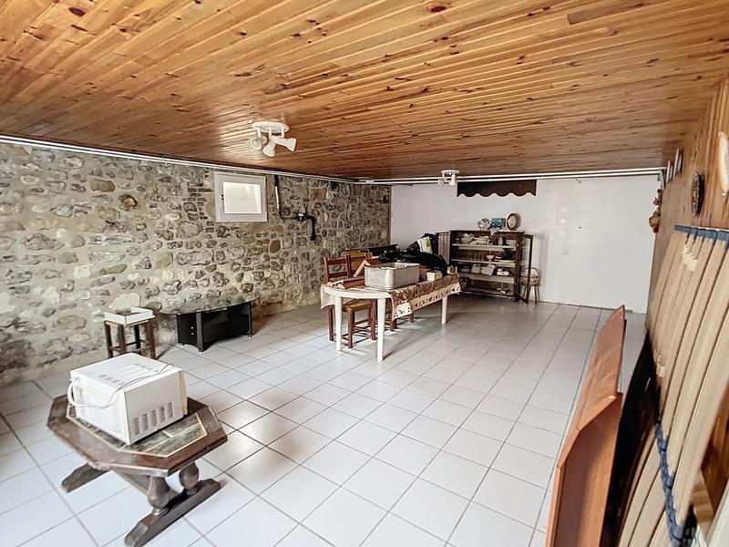 Maison - 165 m² - 5 pièces