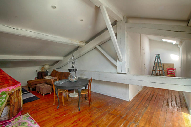 Appartement - 138 m² - 5 pièces