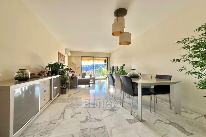 Appartement - 108 m² - 4 pièces