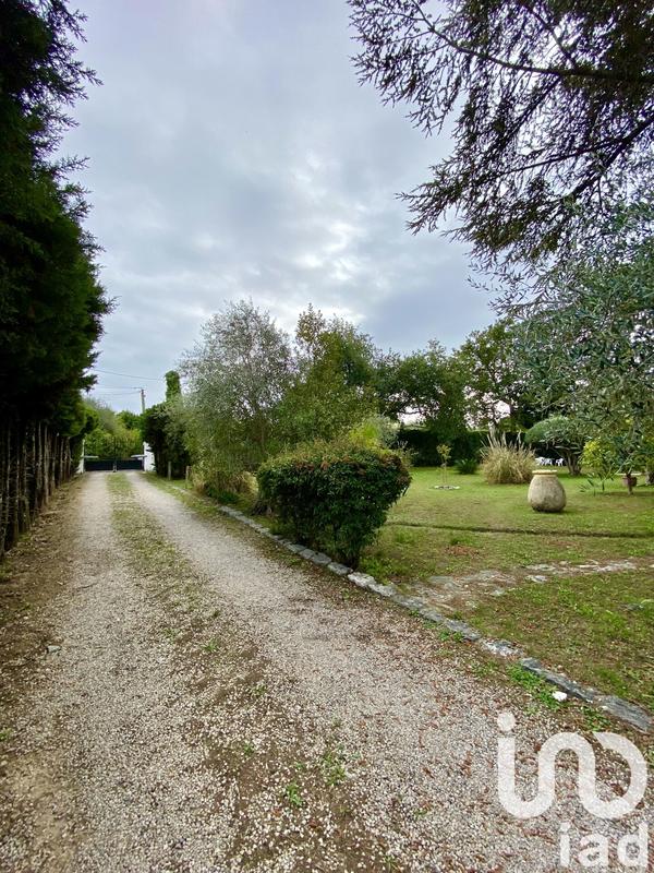 Maison - 220 m² - 7 pièces