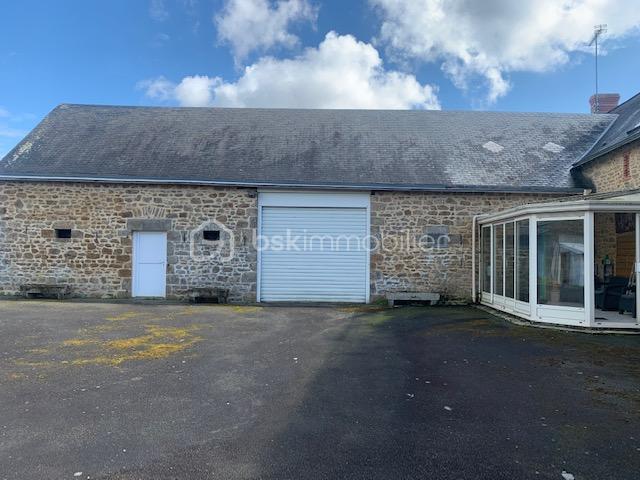 Maison de bourg - 103 m² - 6 pièces