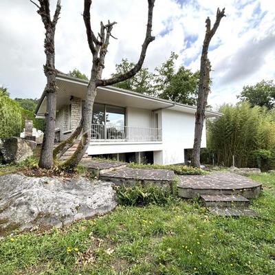 Maison d'architecte - 140 m² - 5 pièces