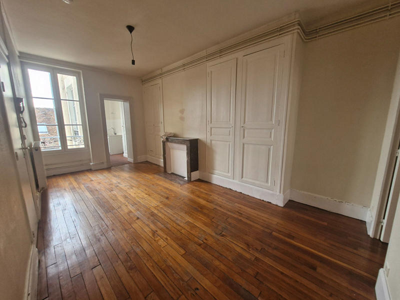 Immeuble - 10 pièces