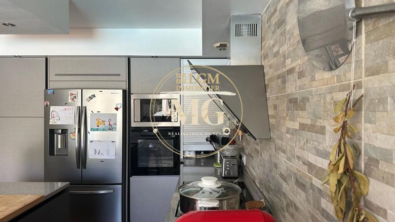 Maison - 184 m² - 5 pièces