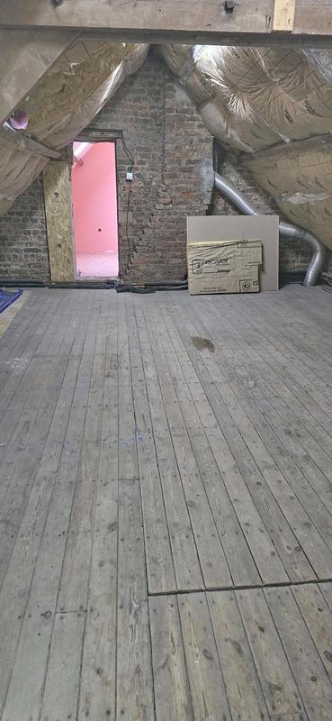 Maison - 80 m² - 5 pièces