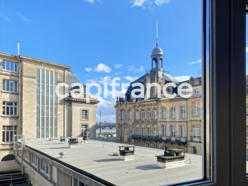 Appartement - 107 m² - 5 pièces