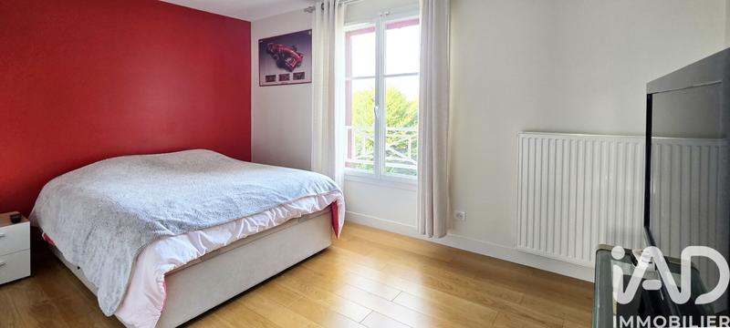 Maison - 228 m² - 7 pièces