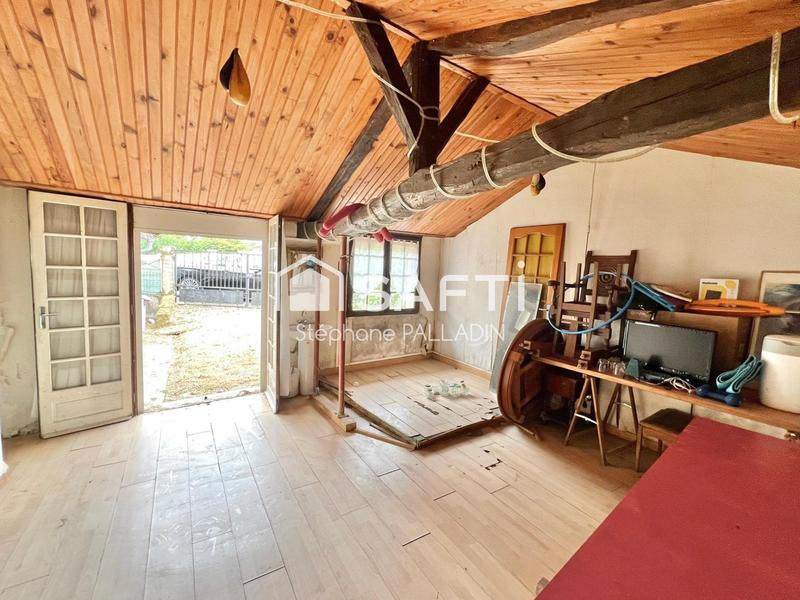 Maison - 128 m² - 8 pièces