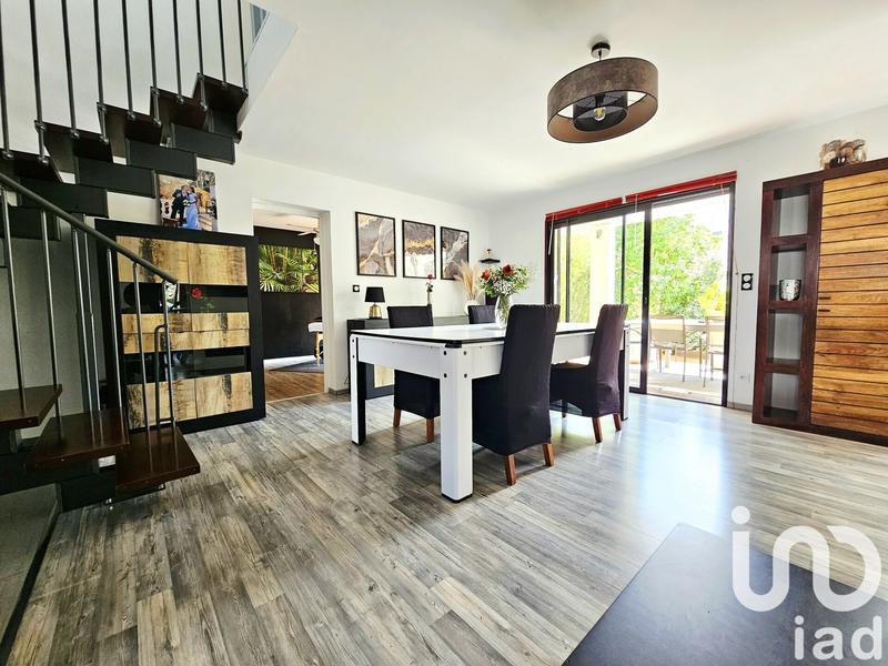 Maison - 152 m² - 6 pièces