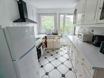 Appartement - 98 m² - 5 pièces