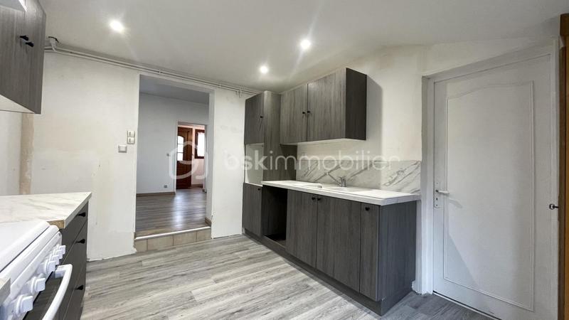 Maison traditionnelle - 70 m² - 3 pièces